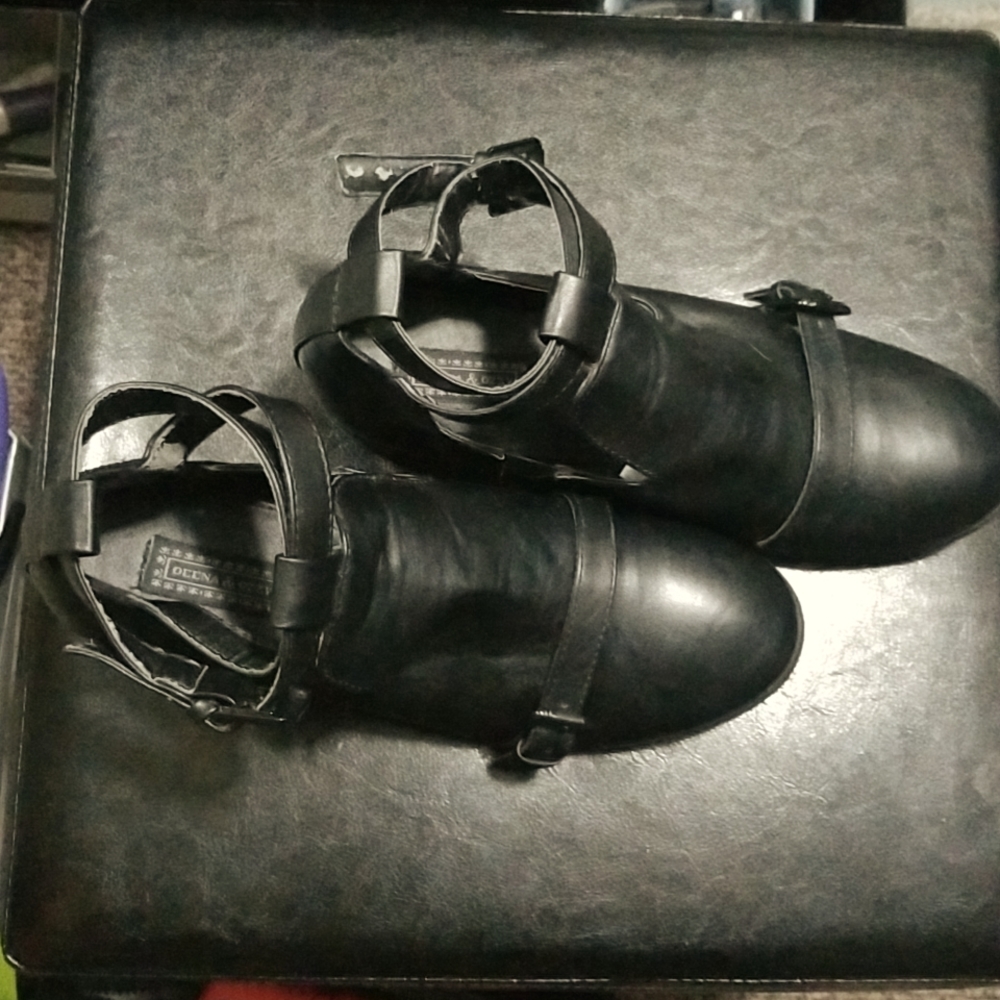 Black ankle buckle booties